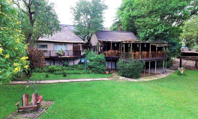 Hoedspruit House | House ∙ 127 guests