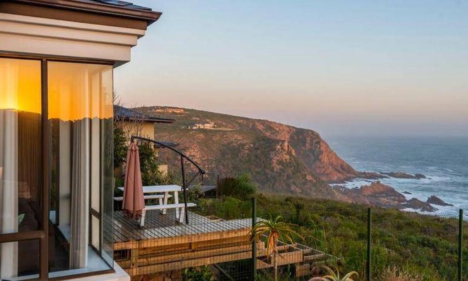 Knysna House | House ∙ 2 bedrooms ∙ 4 guests