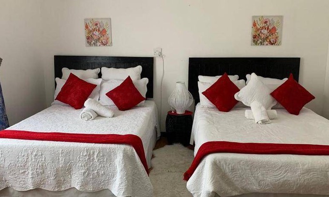 Margate House | House ∙ 3 bedrooms ∙ 12 guests