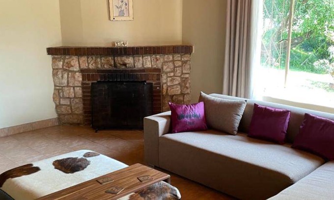 Haenertsburg House | House ∙ 4 bedrooms ∙ 8 guests