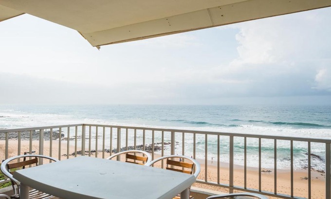 Ballito Apartment | Kenwyn on Sea 406