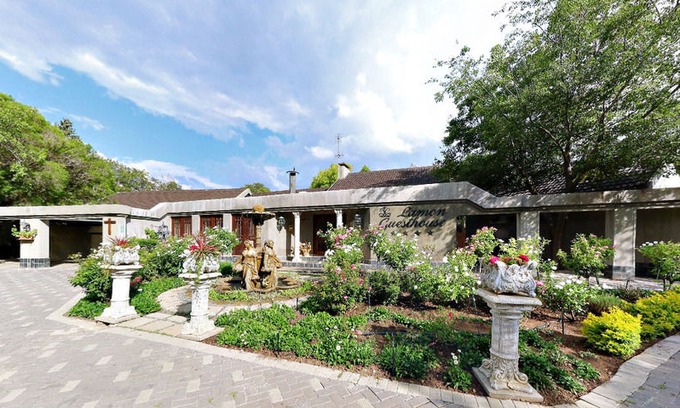 Kroonstad Hotel | Lamon Guesthouse