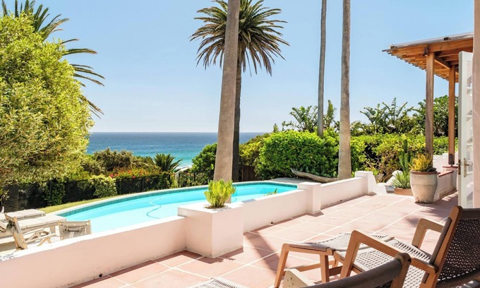 Hout Bay House | Llandudno Beach Oasis Solmara House