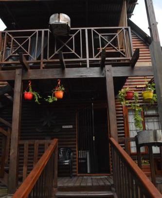 George Apartment | Lorita's