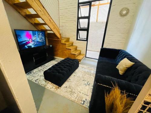 Downtown Johannesburg Apartment | Luxelofts
