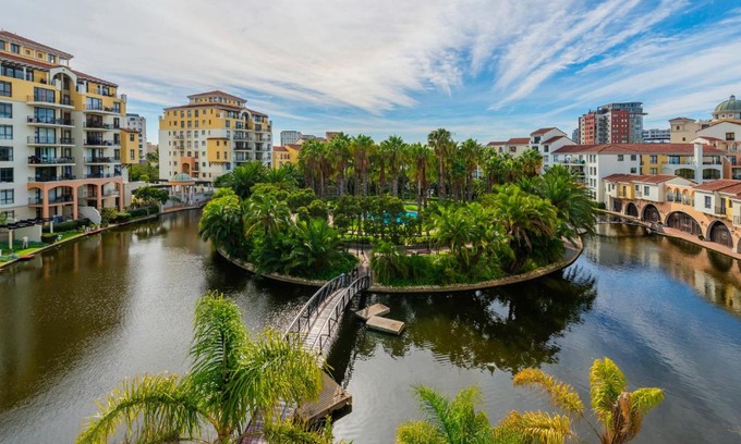 Century City Apartment | Majorca Palace Island Club