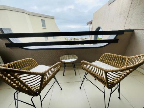 Umdloti Apartment | Modern Cozy Coastal Apartment