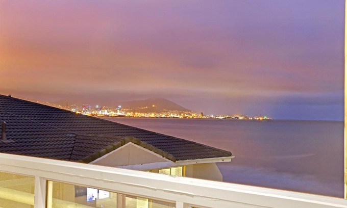 Lagoon Beach Apartment | Neptune Isle 301 by HostAgents
