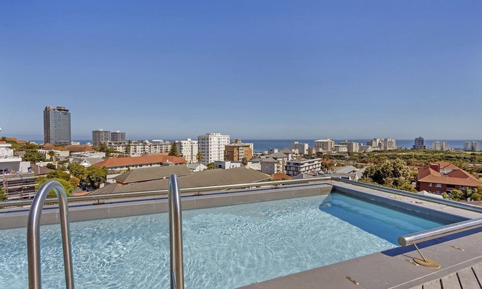 Three Anchor Bay Apartment | Nine On S 3E - One Bedroom Apartment, Sleeps 2