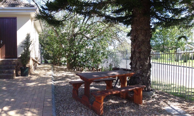 Parow House | One bedroom apartment