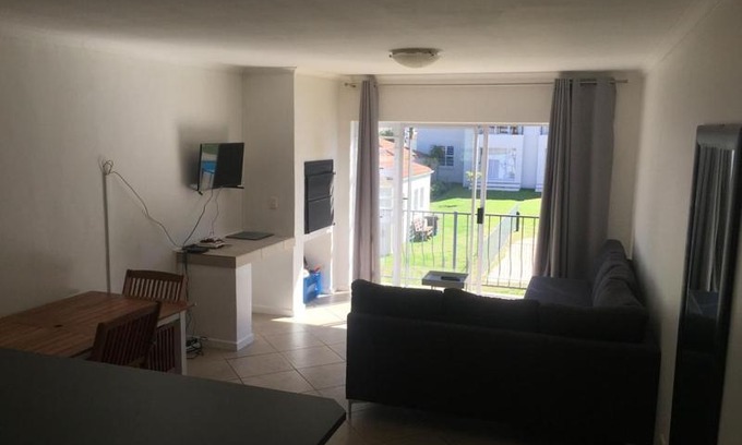 Hermanus Apartment | Onrus Close 80