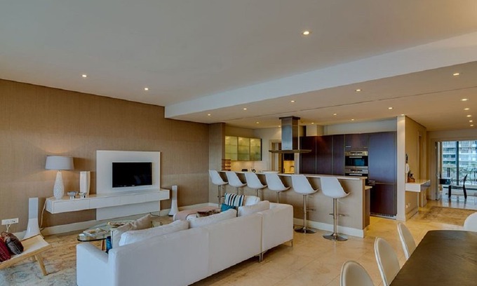 Victoria and Alfred Waterfront Apartment | Pembroke Luxury 3 bedroom Apartment