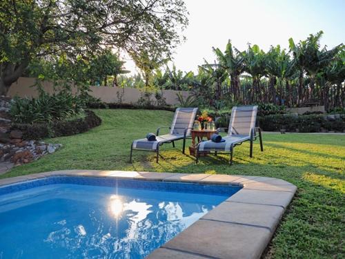 Hazyview House | Poinsettia family Cottage