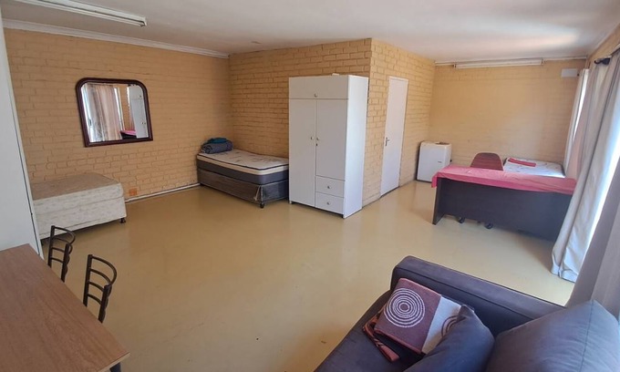 Goodwood Resort | Private room ∙ 3 guests
