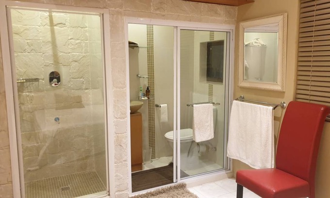 Goodwood Resort | Private room ∙ 1 guest