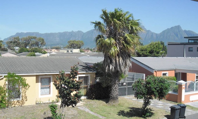 Ottery Resort | Private room ∙ 1 guest