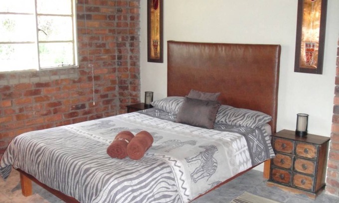 Vaalwater Resort | Private room ∙ 4 guests