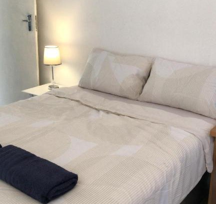 Goodwood House | Relaxing and Cozy Room