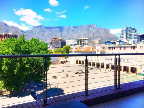 Cape Town City Centre Apartment | Rockwell 304