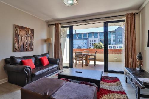 Cape Town City Centre Apartment | Rockwell 312 by CTHA
