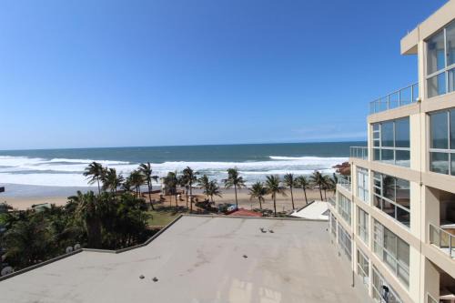 Margate Beach Apartment | Rondevoux 26