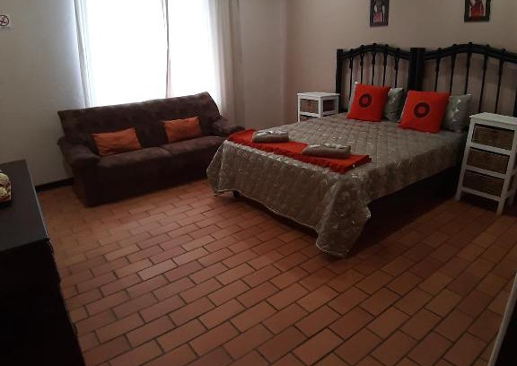 Bela-Bela Apartment | Roos Getaway Apartments #8