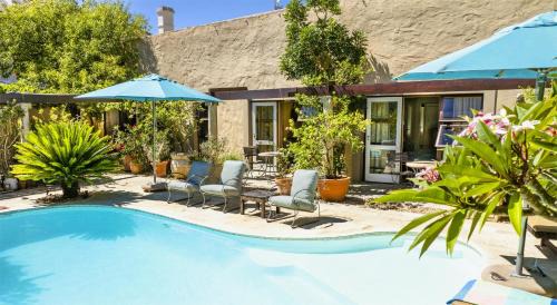 Sea Point House | Rosedene Lodge - 24h solar with pool and garden