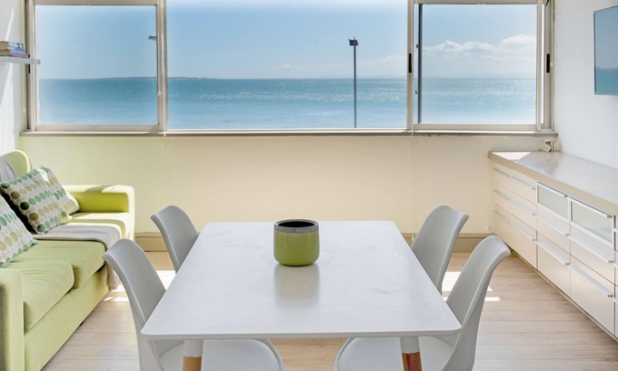 Mouille Point Apartment | Sandringham 45 - Studio Apartment, Sleeps 2