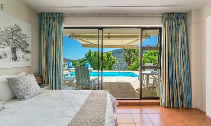 Hout Bay House | Sea View Guest House