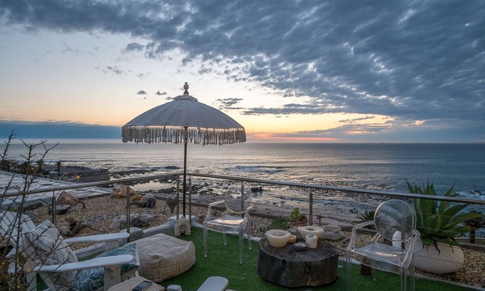 Sea Point Condo | Seagarden Penthouse - private rooftop apartment with garden & breathtaking views