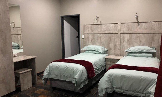 Kgetlengrivier House | Spendpenny Guest Farm
