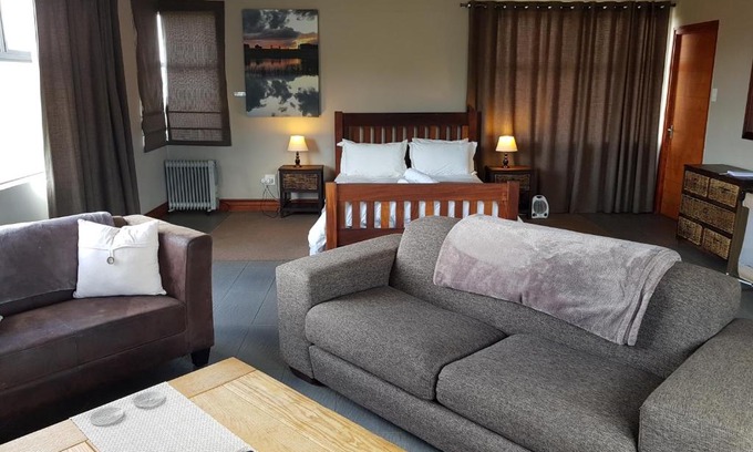 Dullstroom Apartment | Stay@67 Apartments - Dullstroom