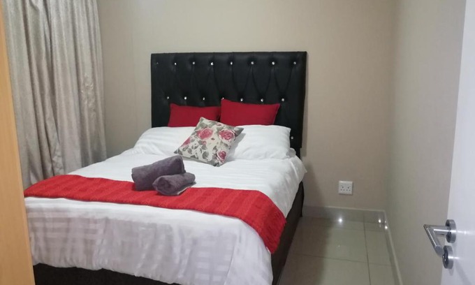 Umhlanga Apartment | Stunning Apartment in the heart of Umhlanga