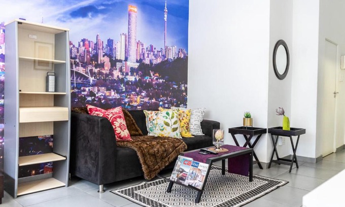 Downtown Johannesburg Apartment | Stunning Maboneng Precinct Studio Apartment at 12 Decades Building