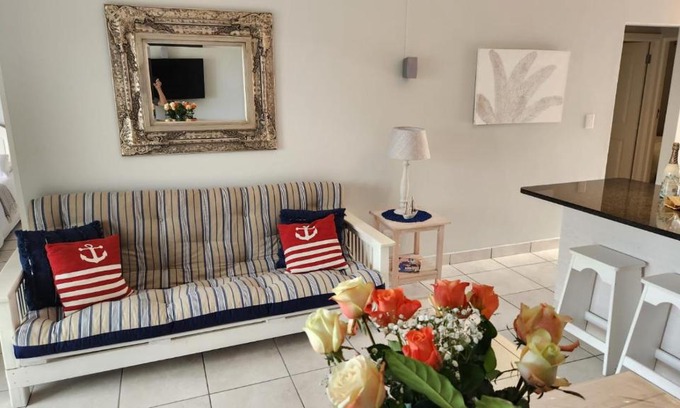 Hartenbos House | Stylish Hartenbos Apartment