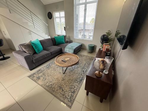 Durbanville Apartment | Stylish Loft apartment in the heart of Durbanville