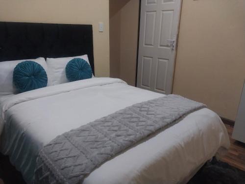 Wentworth Bed & Breakfast | Suburban Inn Bluff