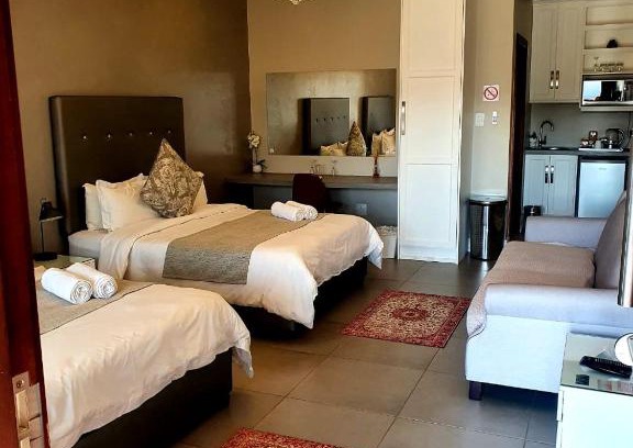 Bloemfontein House | Suikerbossie Guesthouse