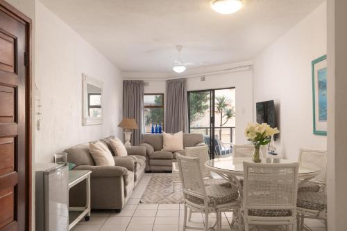 Ballito Apartment | The Bay 17 - With Inverter