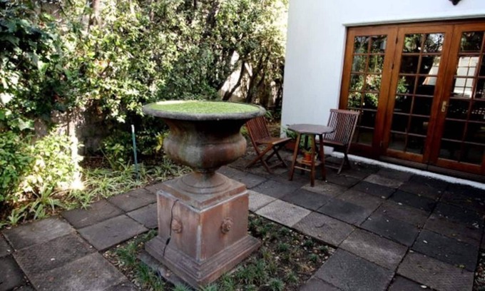 Claremont Condo | The Bergzicht Guest Suite