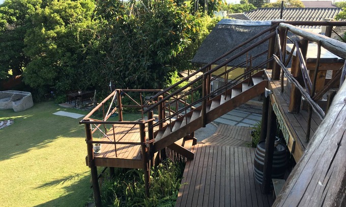 Gonubie Bed & Breakfast | The Birdhouse