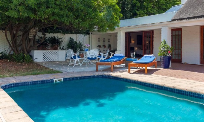 Franschhoek Apartment | The Garden View Suite