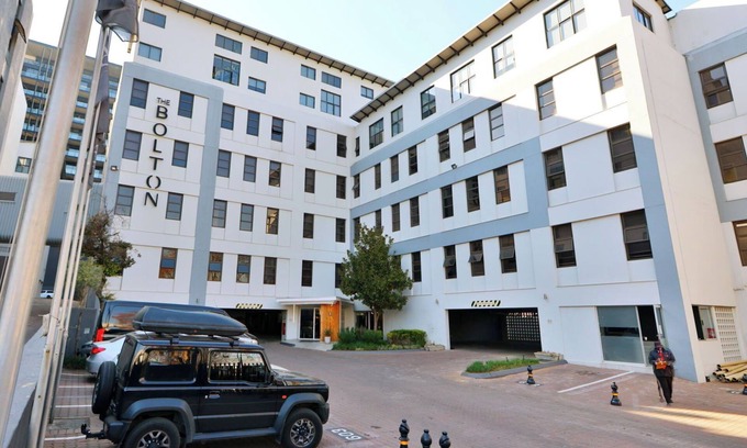 Greater Johannesburg Metropolitan Area Apartment | The Golden Getaway one Bed Apt. with Wifi