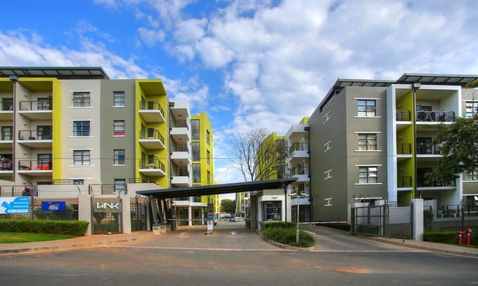 Greater Johannesburg Metropolitan Area Apartment | The Link Complex