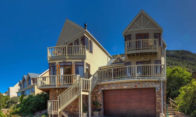 Fish Hoek Hotel | Tranquility Guest House