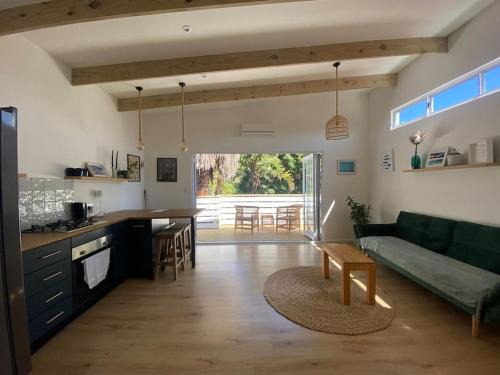 Kommetjie Apartment | Tree House by the Ocean