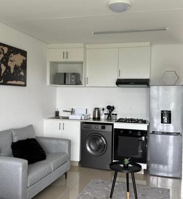 Umhlanga Apartment | Umhlanga Minimalist Haven