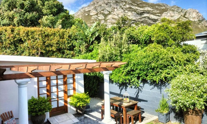 Voelklip Apartment | use other listing please