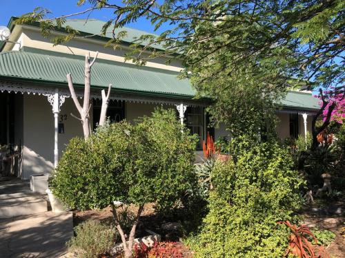 Hopefield House | Victorian Olde Worlde charm in Hopefield