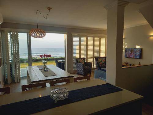 Shaka's Rock Villa | Villa ∙ 3 bedrooms ∙ 6 guests